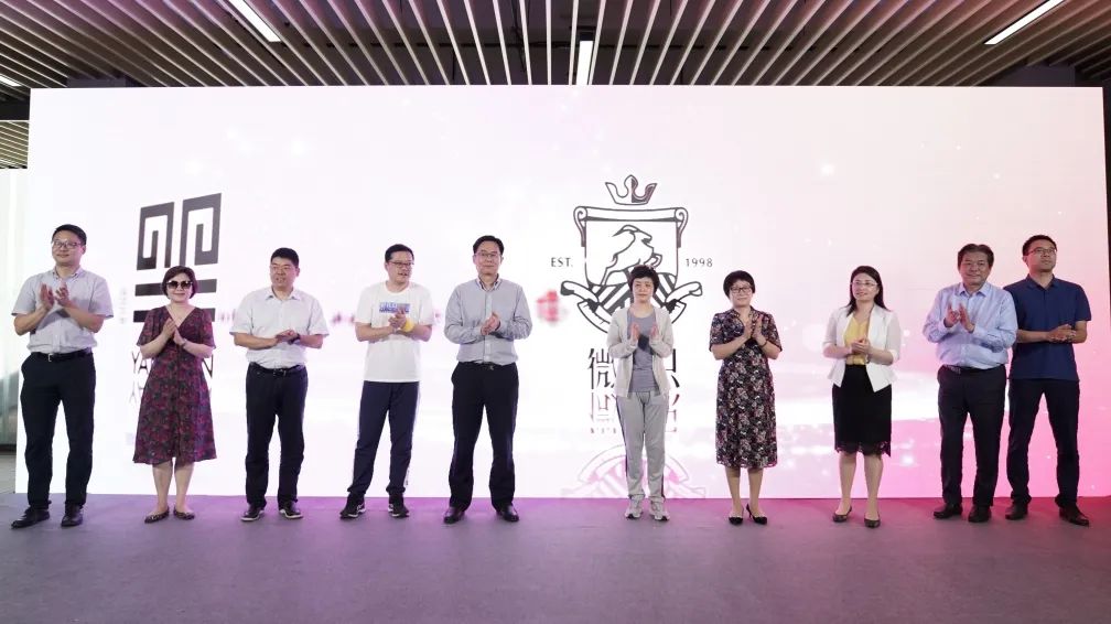 “繁花似涇”城市定向越野活動(dòng) | 金領(lǐng)谷戰(zhàn)隊(duì)奪冠，寶開后浪獻(xiàn)力添彩