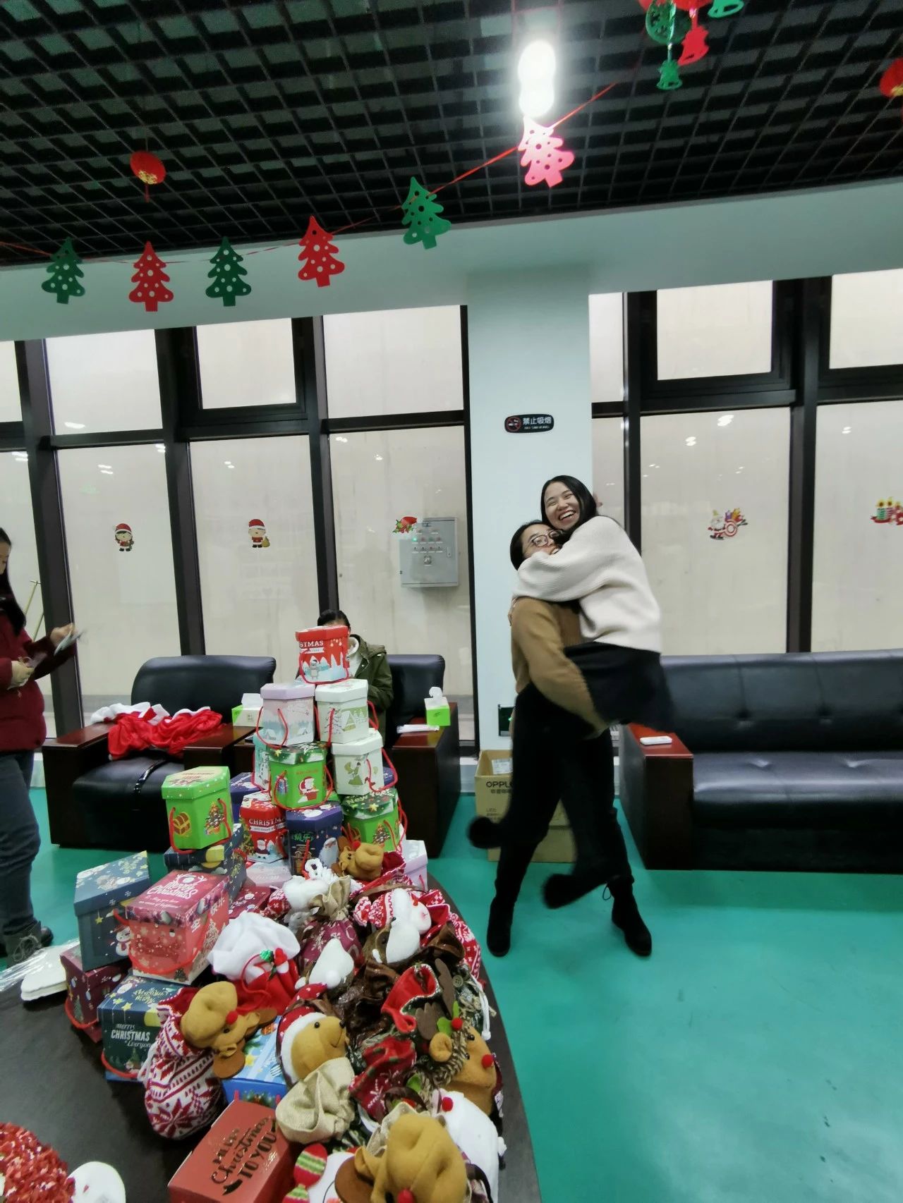 圣誕主題生日趴 | 濃情暖意平安夜，誕愿有你共前行