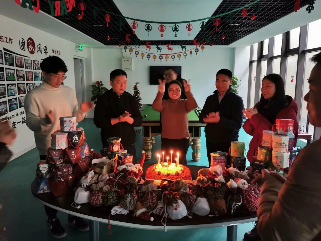 圣誕主題生日趴 | 濃情暖意平安夜，誕愿有你共前行