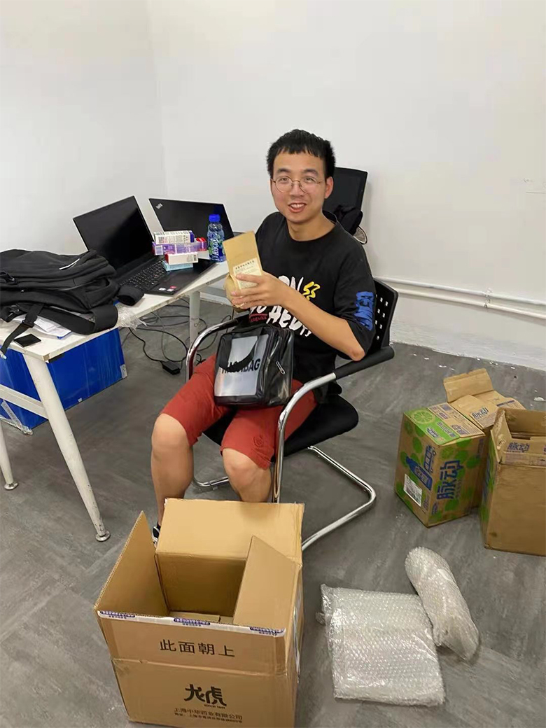 夏送清涼，情系一線｜致高溫下堅(jiān)守崗位的一線員工