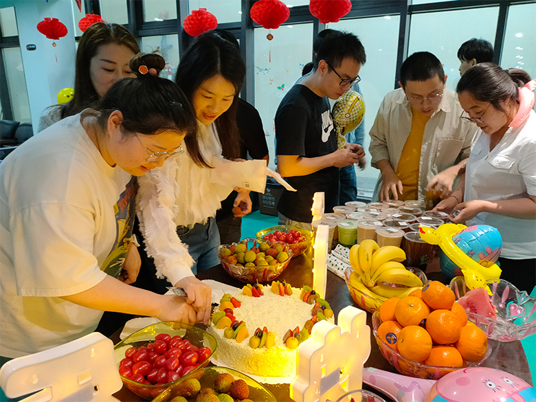 員工集體生日會｜溫馨五月，感恩有你，攜手同行